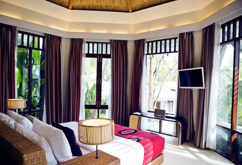 ویلای یک اتاق خوابه با استخر شنا, Ajinta Resort