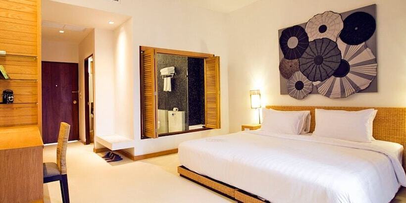 اتاق لوکس با چشم‌انداز دریا, Ajinta Resort