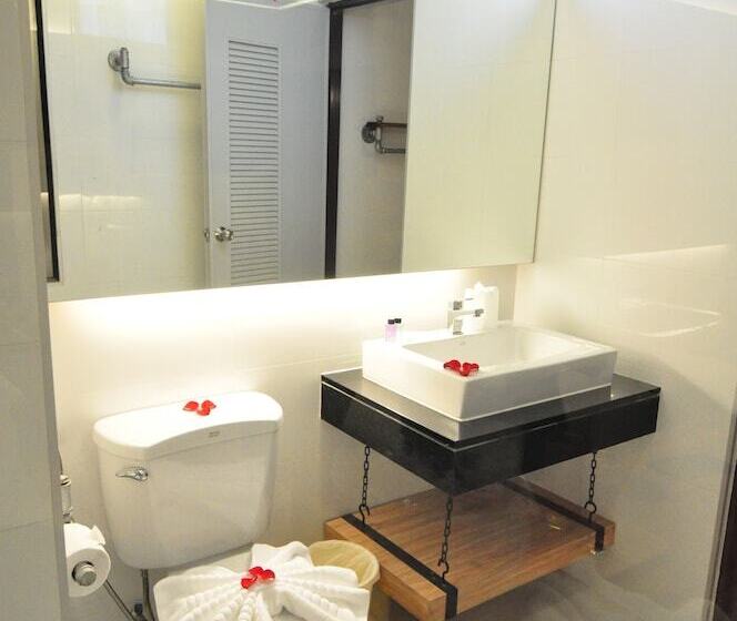 اتاق لوکس, Forty Winks Phuket