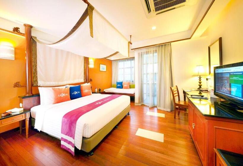 کلبه ییلاقی, Grand Lexis Port Dickson