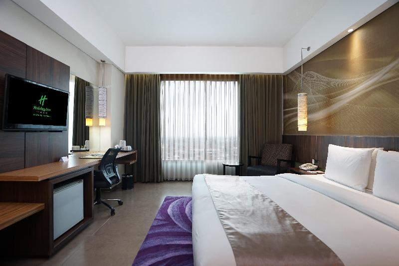 اتاق لوکس, Holiday Inn Bandung Pasteur, An Ihg