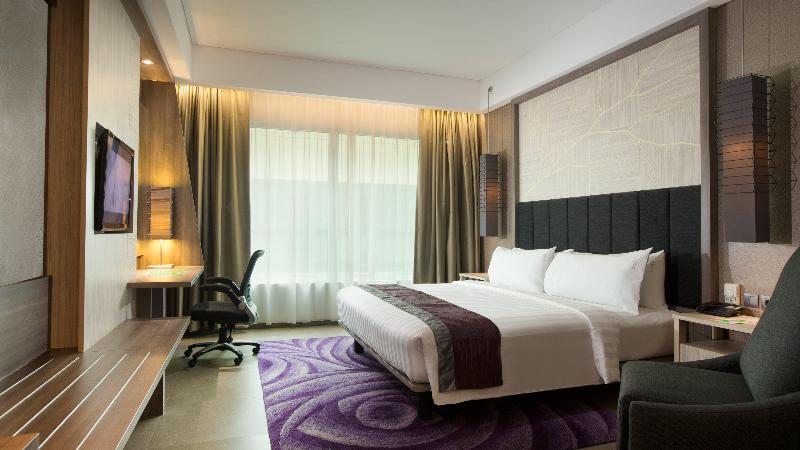 اتاق اجرایی با تخت بزرگ, Holiday Inn Bandung Pasteur, An Ihg