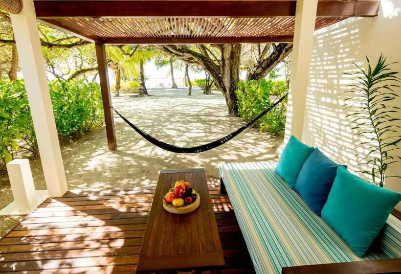 Villa 1 Chambre Vue Jardin, Holiday Inn Resort Kandooma Maldives  Kids Stay & Eat Free