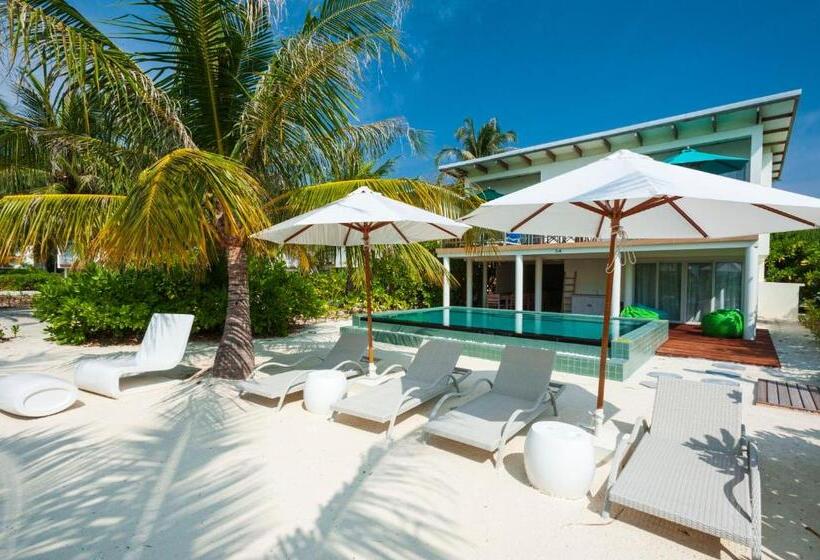 3 Bedroom Villa, Holiday Inn Resort Kandooma Maldives  Kids Stay & Eat Free