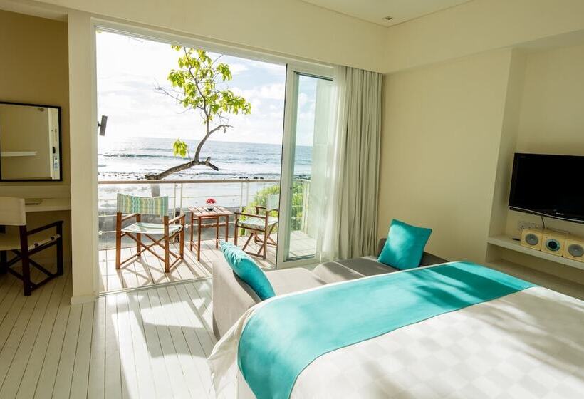 خانه 1 خوابه, Holiday Inn Resort Kandooma Maldives   Kids Stay & Eat Free And Dive Free For Certified Divers For A