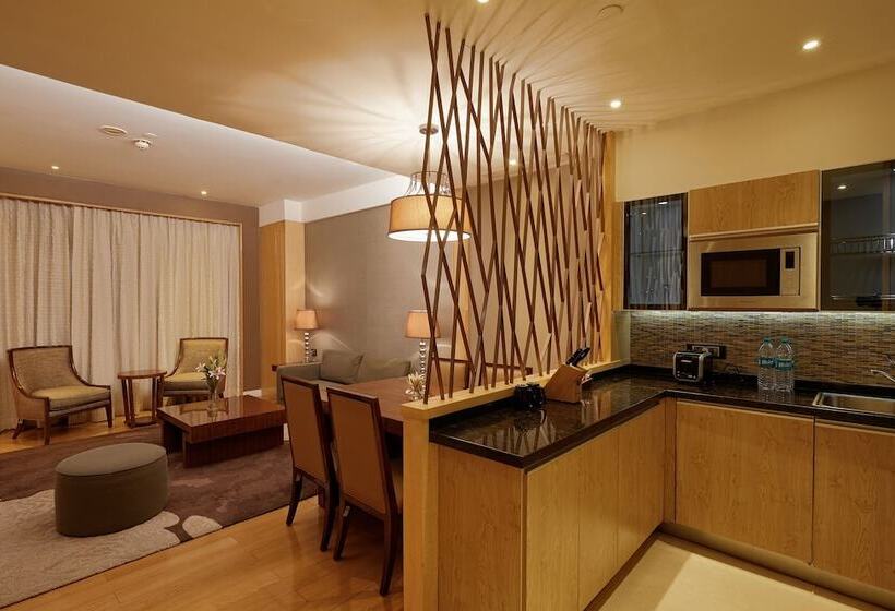 1 Bedroom Apartment, Hyatt Regency Pune