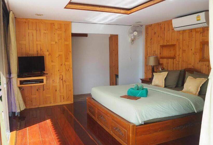 اتاق اساندارد با چشم‌انداز جانبی به دریا, Koh Kood Beach Resort