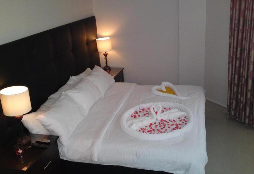 اتاق استاندارد با تخت بزرگ, La Maison