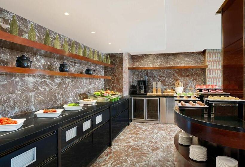 سوئیت اجرایی با تخت کینگ, Sheraton Xi An North City