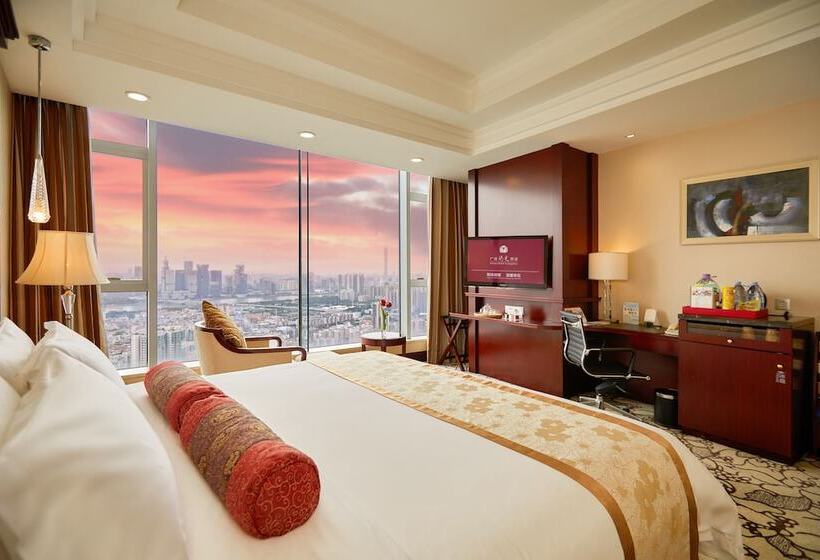 带大床的高级房间, Soluxe Hotel Guangzhou