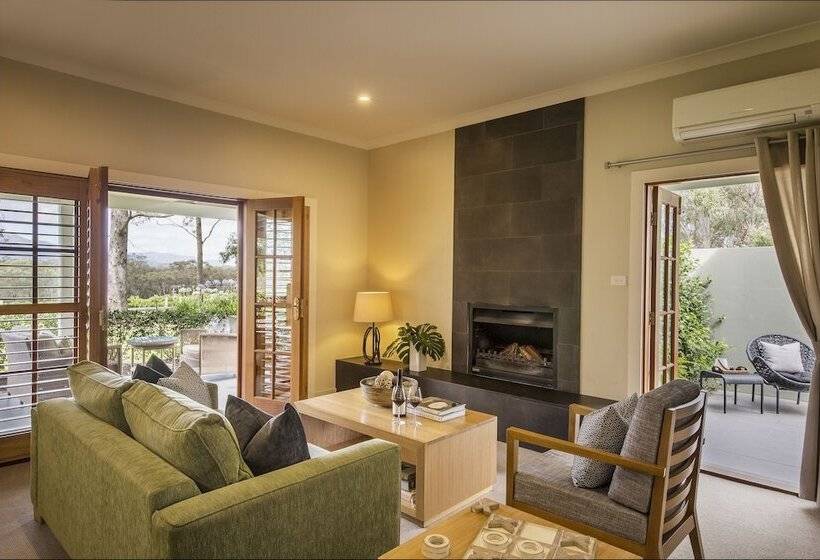سوییت لوکس, Spicers Vineyards Estate