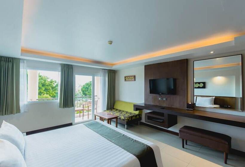 اتاق لوکس, Thanthip Beach Resort Patong