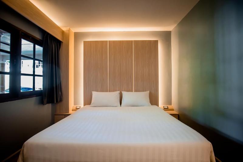 اتاق سوپریور, Thanthip Beach Resort Patong