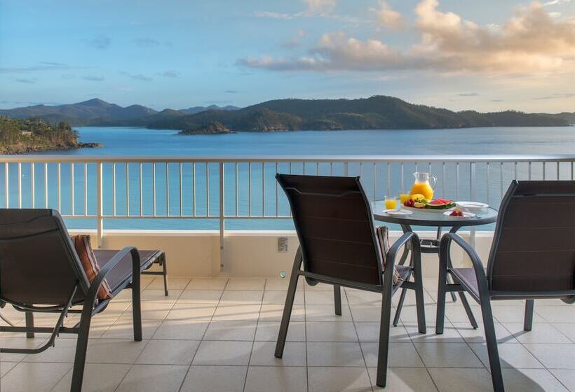 1 Bedroom Deluxe Apartment Sea View, Whitsunday Apartments