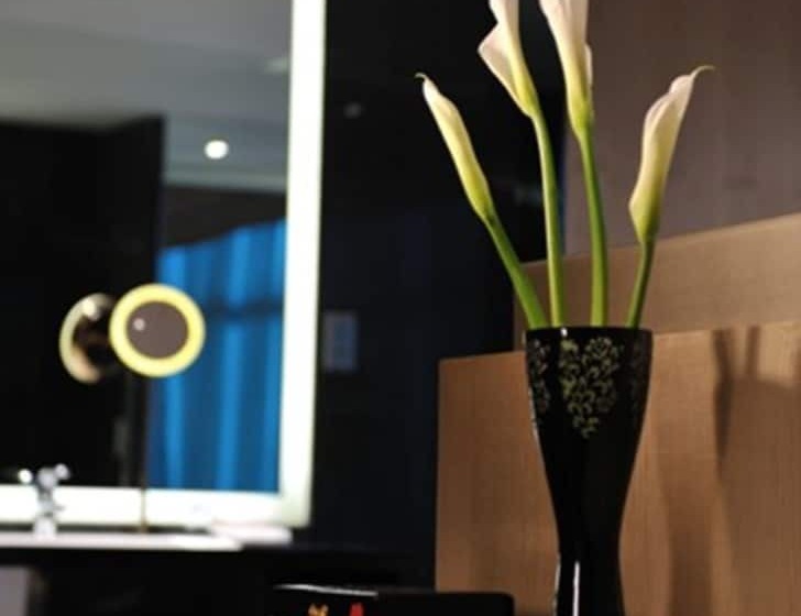 اتاق استاندارد, Wongtee V Hotel