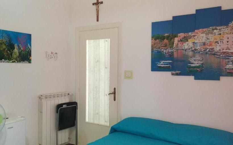 اتاق استاندارد, Michela Home