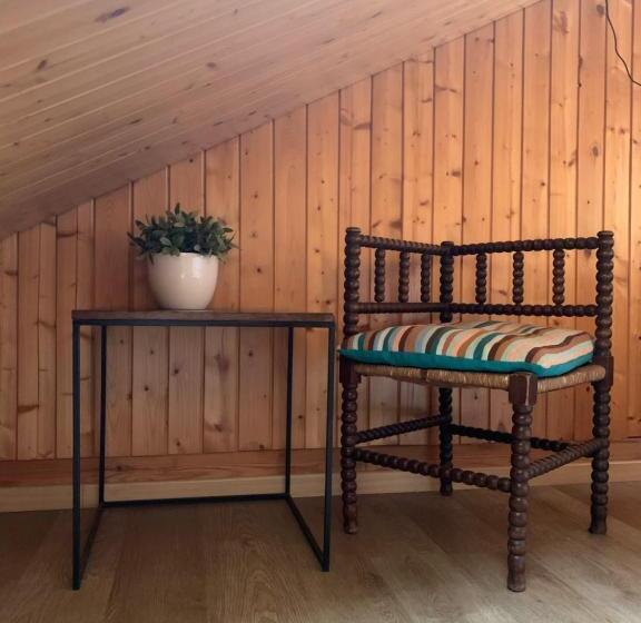 اتاق اکونومی, Puur B&b