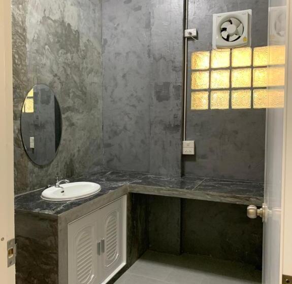 سوییت, Tk Home 1