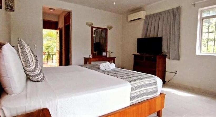 اتاق استاندارد با بالکن, Villas Ema
