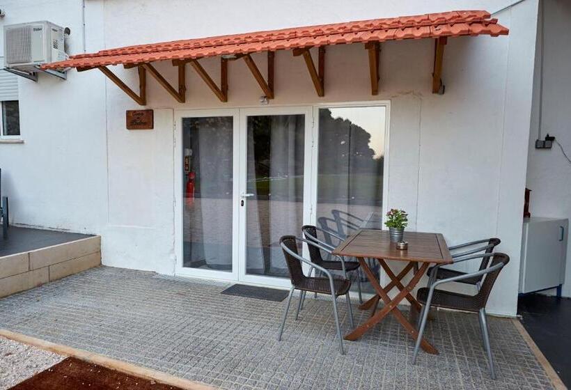 خانه 1 خوابه, Quinta Da Villa