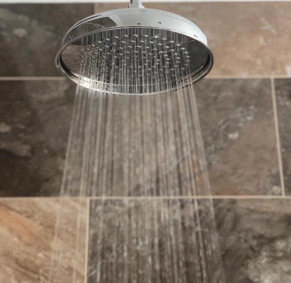 اتاق سوپریور با تخت بزرگ, Bridgemill