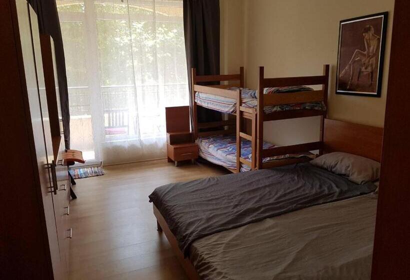 آپارتمان 1 خوابه, Privates, Schönes Und Grosses Appartement In Goldstrand