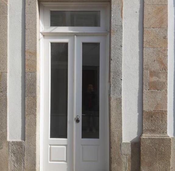آپارتمان 1 خوابه با بالکن, Casa Da Travessa