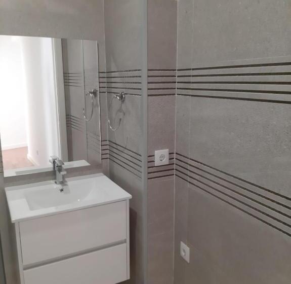 آپارتمان 1 خوابه با بالکن, Casa Da Travessa