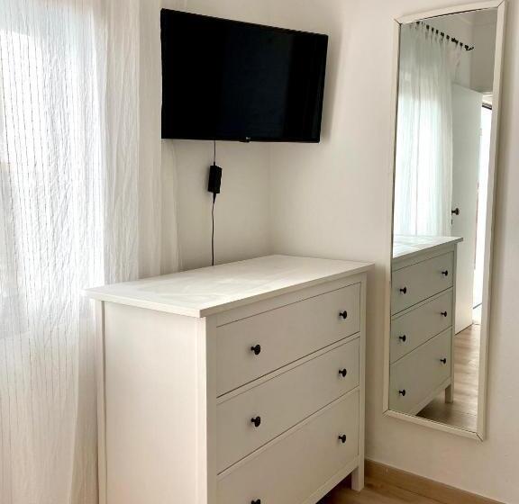 اتاق استاندارد, Pirata Hostel Milfontes