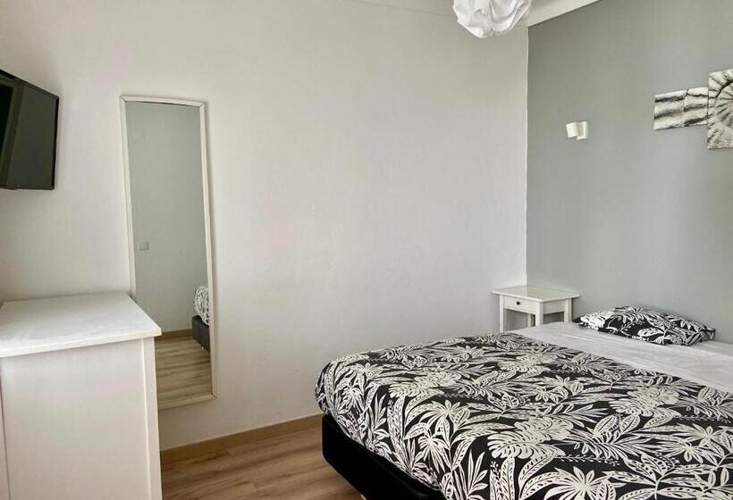 اتاق استاندارد, Pirata Hostel Milfontes