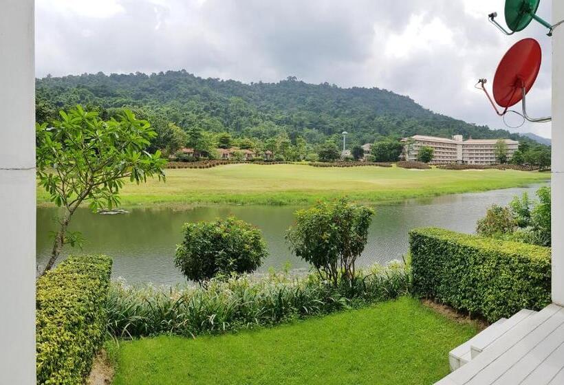 اتاق لوکس, The Midst@ Royal Hills Nakornayok