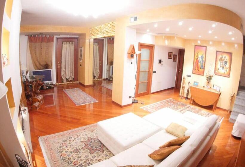 اتاق استاندارد یک نفره, Villa Roberta