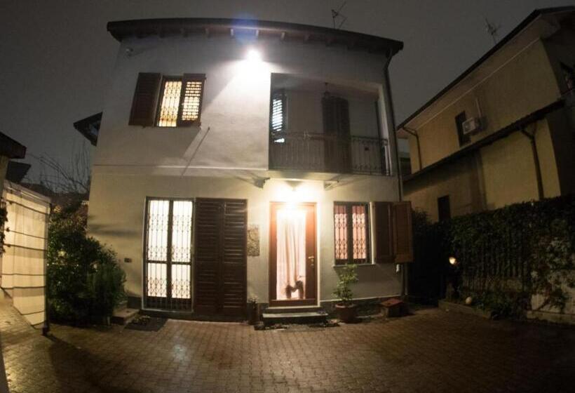 اتاق استاندارد یک نفره, Villa Roberta
