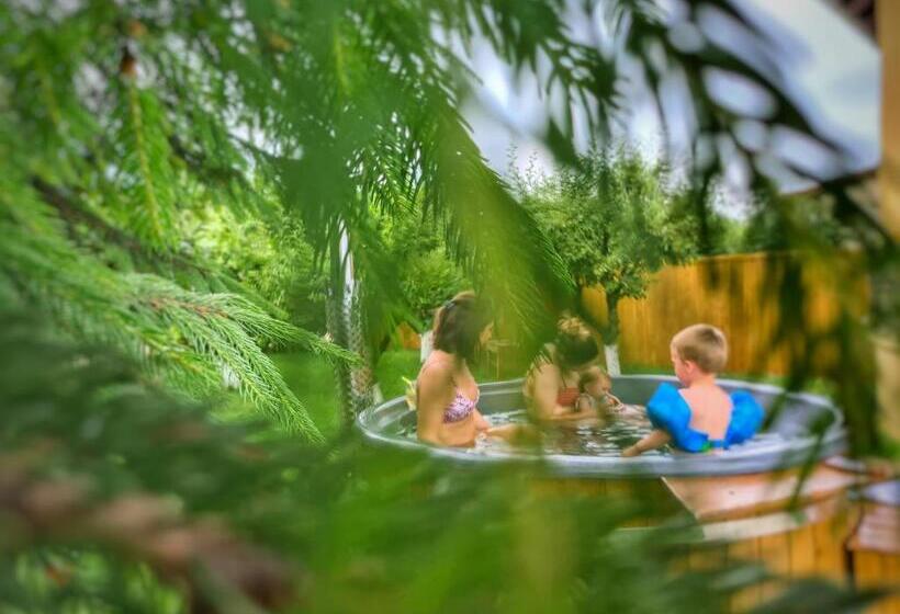 ویلای لوکس 1 خوابه, Orchard Villa