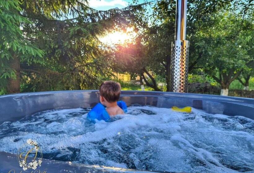 ویلای لوکس 1 خوابه, Orchard Villa