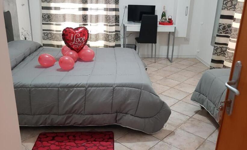 اتاق استاندارد سه نفره, B&b Dimora Del Centro