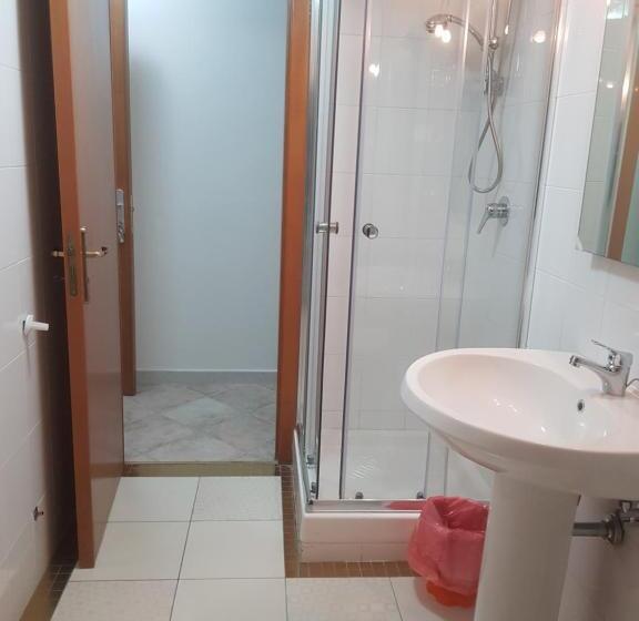 اتاق استاندارد سه نفره, B&b Dimora Del Centro