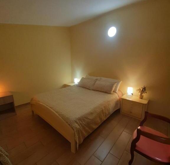 اتاق استاندارد, Agriturismo Petrosa