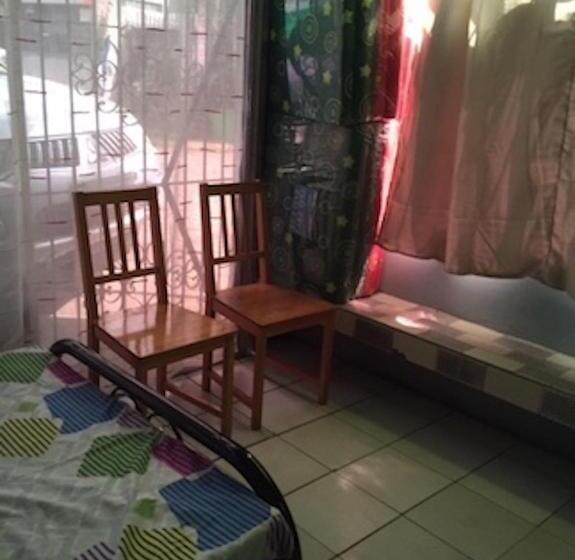 اتاق استاندارد چهار تخته, Fleetwood Suites