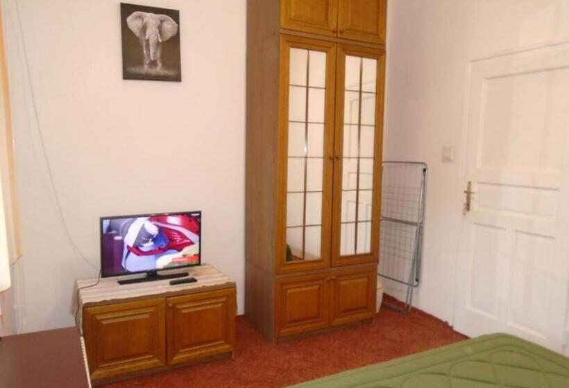 اتاق استاندارد, Privát Szállás Miskolctapolca