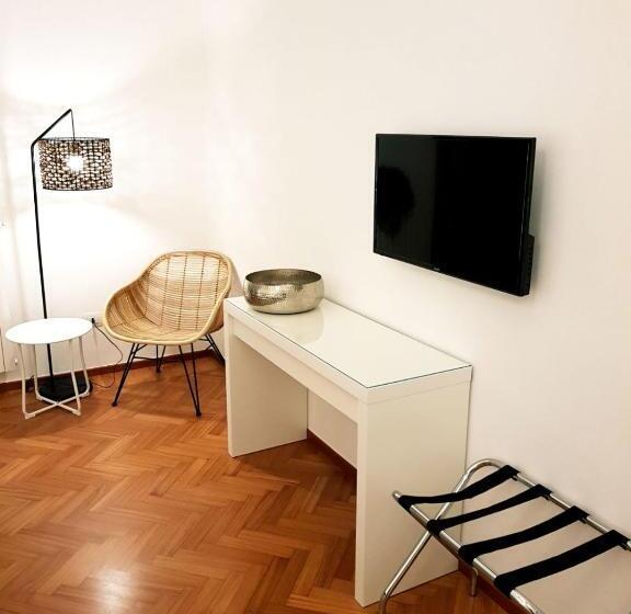 سوئیت با بالکن, Borgoantico34   Luxury Room
