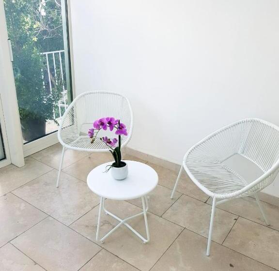 اتاق استاندارد با چشم‌انداز باغ, Borgoantico34   Luxury Room