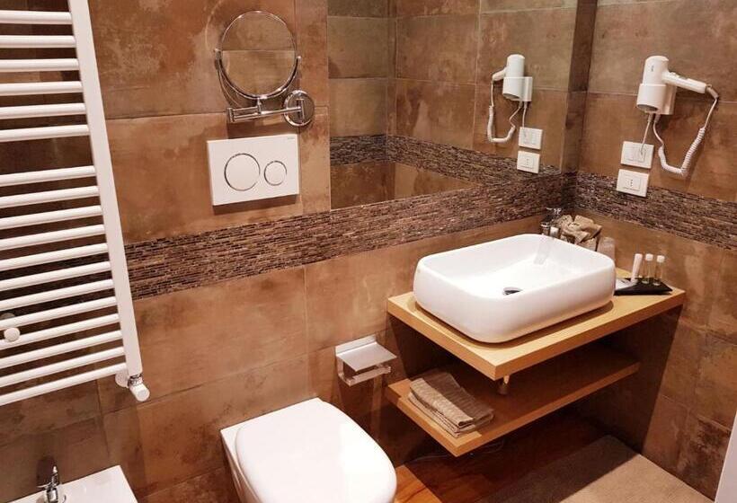 اتاق استاندارد با چشم‌انداز باغ, Borgoantico34   Luxury Room