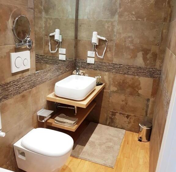 اتاق استاندارد با چشم‌انداز باغ, Borgoantico34   Luxury Room