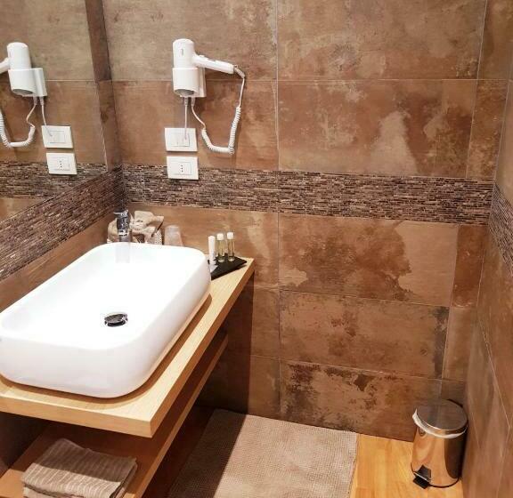 اتاق استاندارد با چشم‌انداز باغ, Borgoantico34   Luxury Room