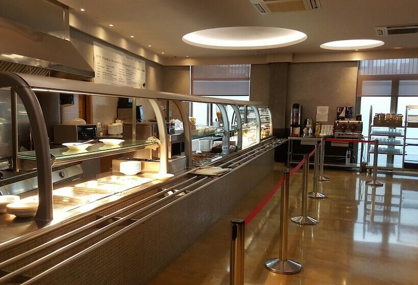 اتاق استاندارد سه نفره, Cumbria Spa Hotel 3 Sup