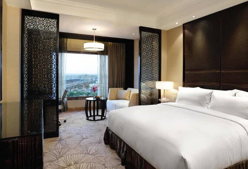 اتاق استاندارد با تخت دوبل, Crowne Plaza New Delhi Mayur Vihar Noida, An Ihg