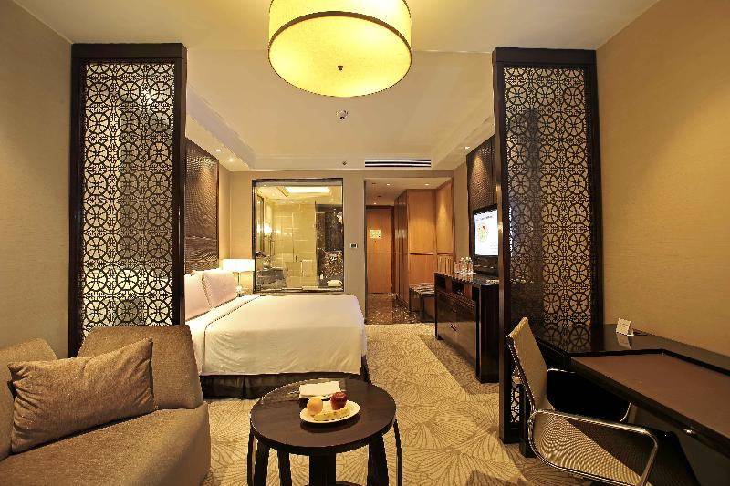 Standardzimmer Kingsize Bett, Crowne Plaza New Delhi Mayur Vihar Noida, An Ihg