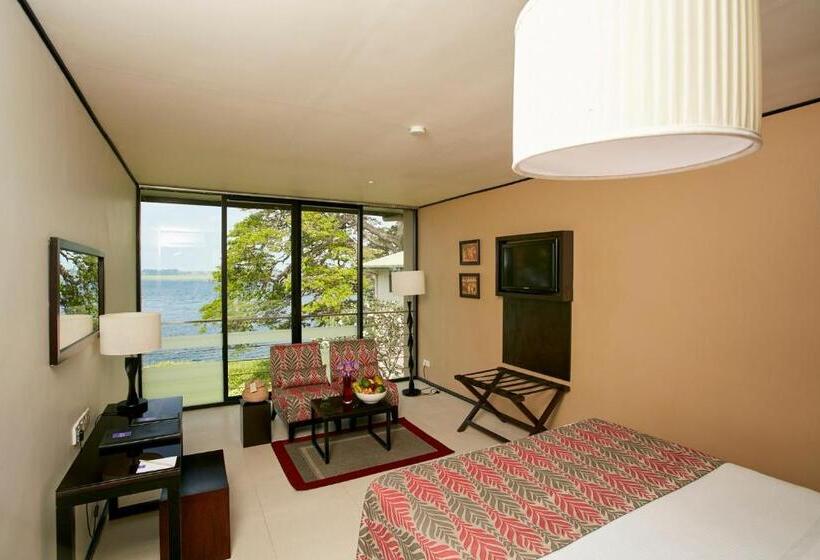 Deluxe Room Lake View, Ekho Safari Tissa