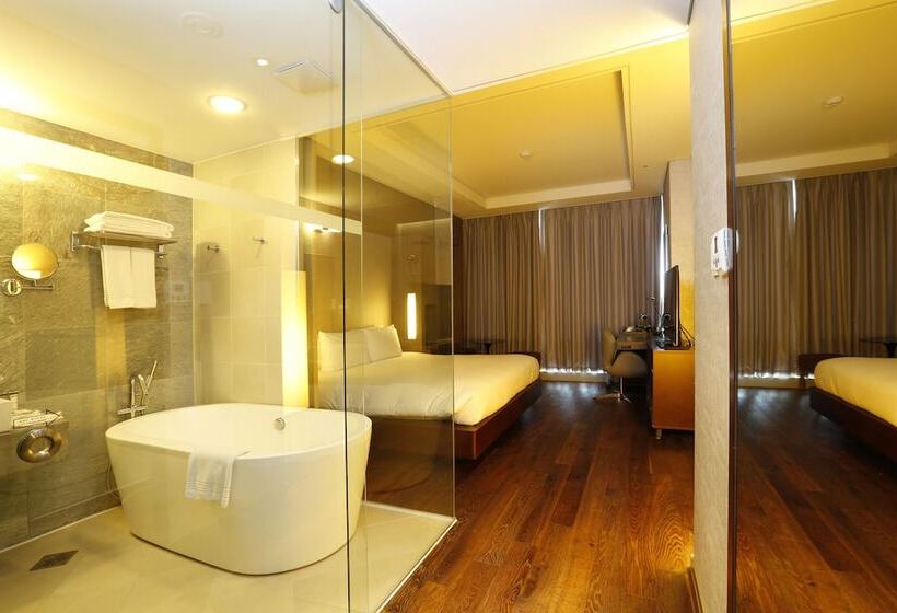 Chambre Executive, Grand Mercure Ambassador Changwon